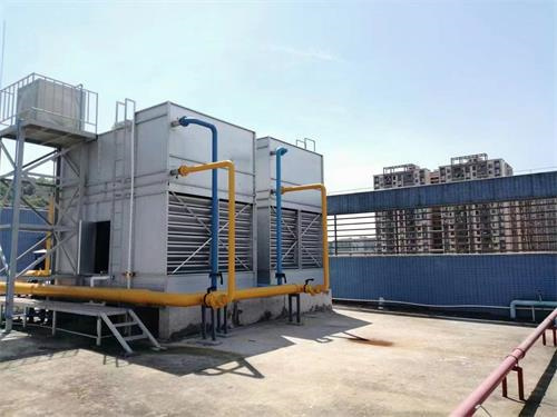 采用方形冷卻塔能夠節省空間,方形冷卻塔圖片