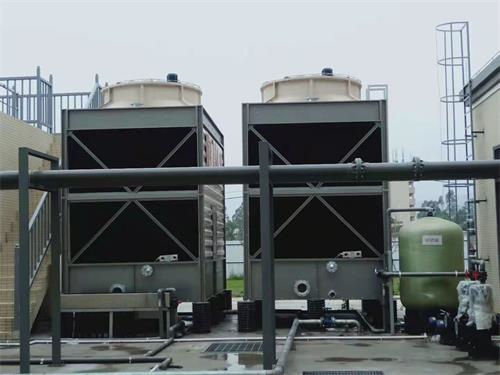 工業(yè)冷卻塔有哪些改進點,華信工業(yè)冷卻塔