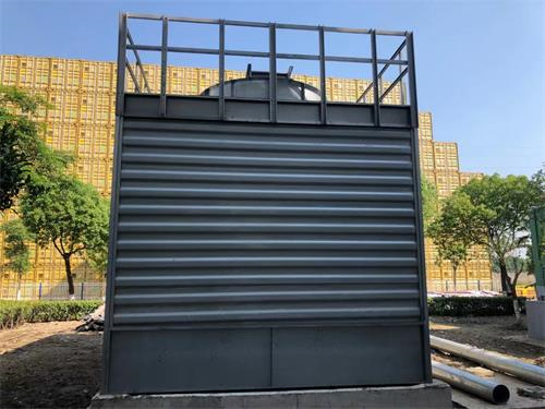 開式冷卻塔在空調系統如何實現節能的效果？？(閉式冷卻塔與開式冷卻塔)
